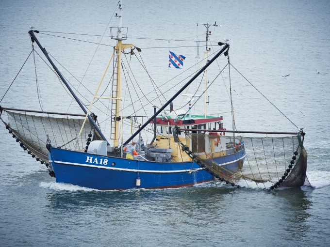 Vissersboot met netten